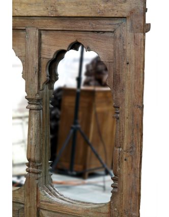 Zrcadlo ve starém rámu z teakového dřeva, ručně vyřezávaném, 131x10x150cm