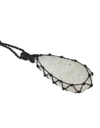 Macramé náhrdelník s měsíčním kamenem na stahovací šňůrce, obvod až 78cm