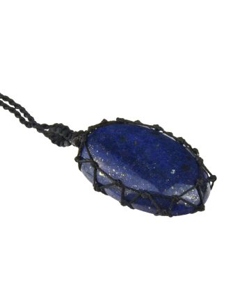 Macramé náhrdelník s lapis lazuli na stahovací šňůrce, obvod až 78cm