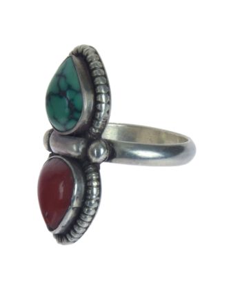 Stříbrný prsten vykládaný korálem a tyrkysem, AG 925/1000, 8g, Nepál