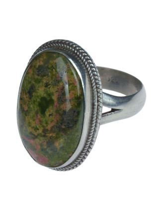 Stříbrný prsten vykládaný unakitem, AG 925/1000, 10g, Nepál