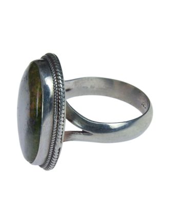 Stříbrný prsten vykládaný unakitem, AG 925/1000, 10g, Nepál