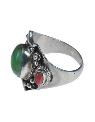 Stříbrný prsten vykládaný tyrkysem a korálem, AG 925/1000, 12g, Nepál