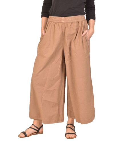 Pohodlné volné světle hnědé tříčtvrteční kalhoty, guma v pase a kapsy