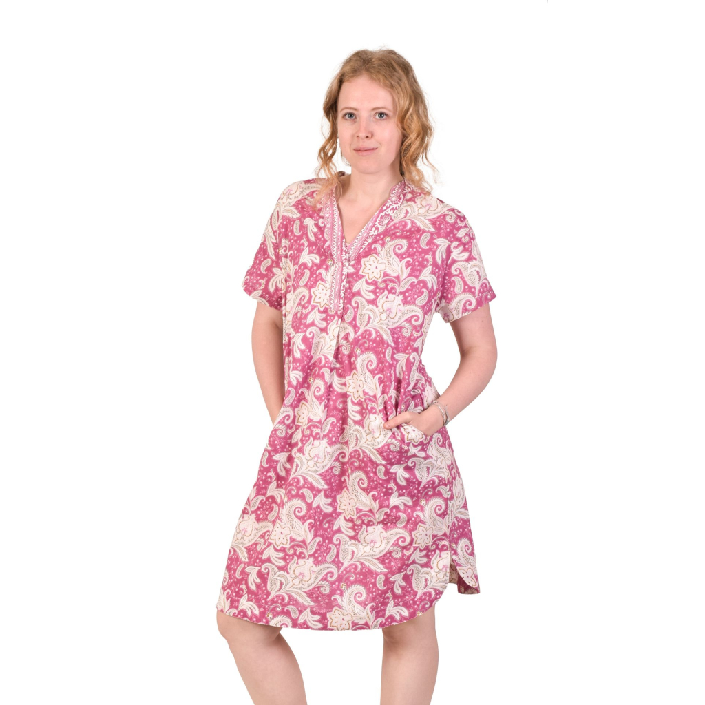 Krátké šaty s krátkým rukávem a barevným potiskem, kapsy (1E) S/M , Růžová 