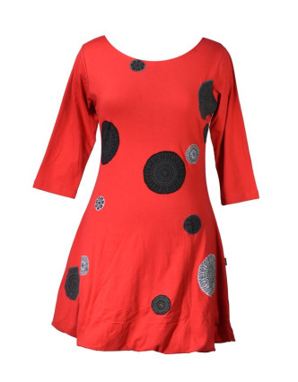 Krátké balonové červené šaty s tříčtvrtečním rukávem, šedé Chakra aplikace
