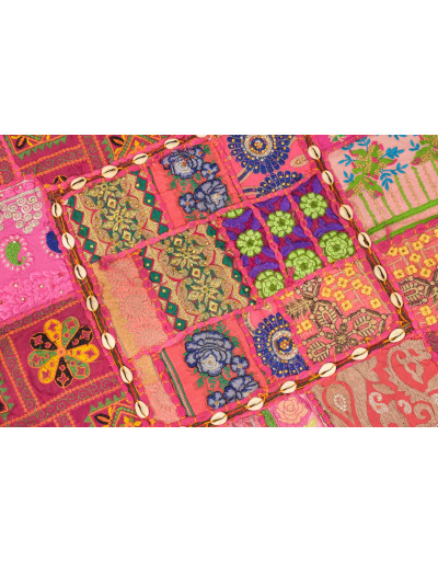 Meditační polštář ručně vyšívaný patchwork, s mušličkami, čtverec, 60x60x10cm