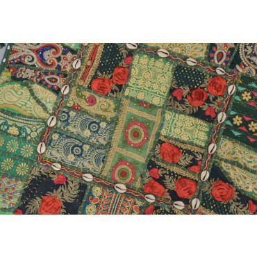 Meditační polštář ručně vyšívaný patchwork, s mušličkami, čtverec, 60x60x10cm