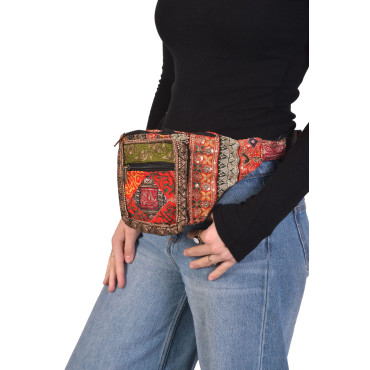 Luxusní boho ledvinka, patchwork, 30x20cm